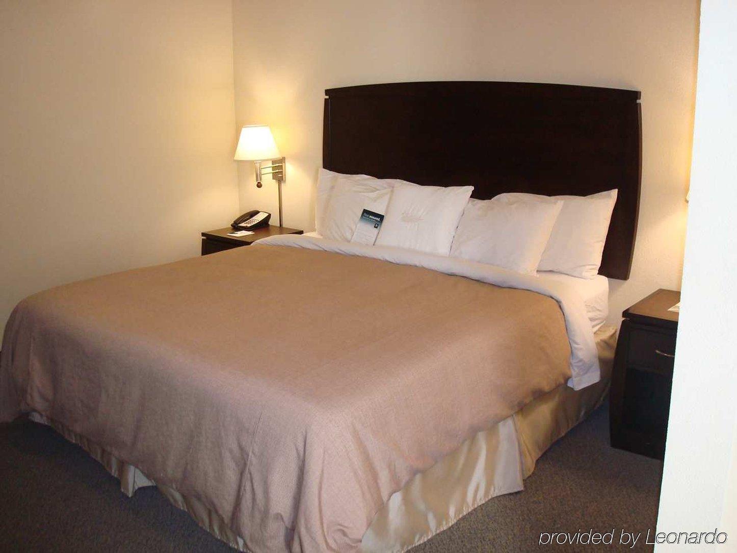 Homewood Suites By Hilton Sarasota Room photo